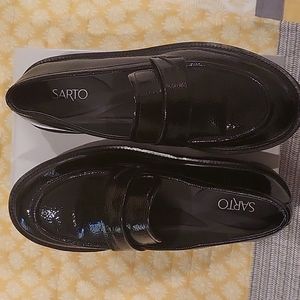 SARTO Patten leather black loafers size 9